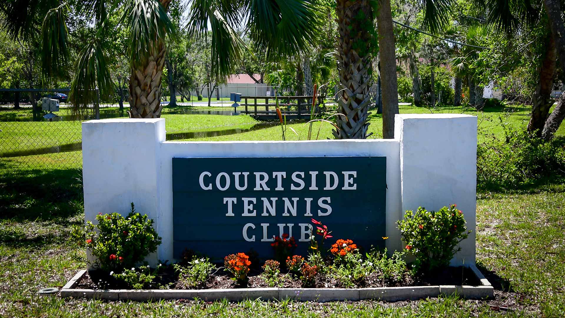 Courtside Tennis in Venice entrance