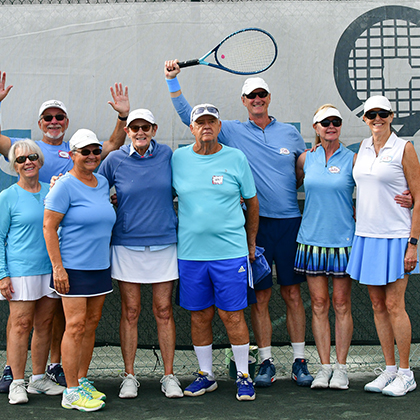 Courtside Tennis Club, Venice, Florida - group photo of players in blue